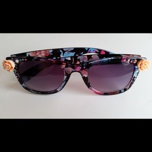 Decorated Floral Sunglasses